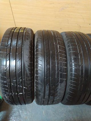 Neumáticos 215/60/R16/95V