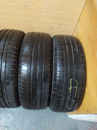 Neumáticos 215/60/R16/95V