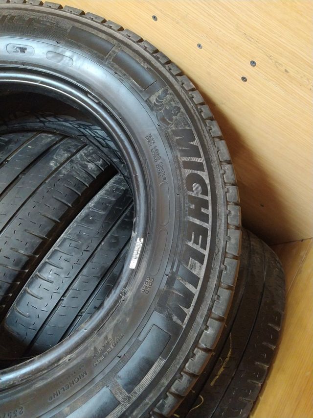 Neumáticos 235/65/R16C