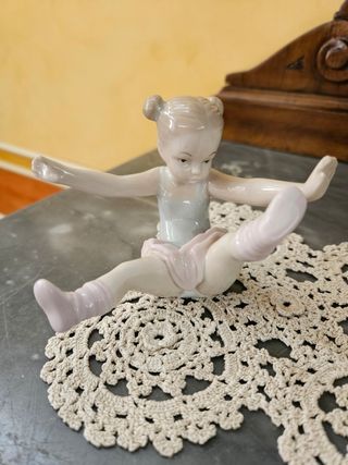 Statuine in porcellana 