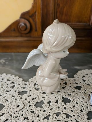 Statuine in porcellana 