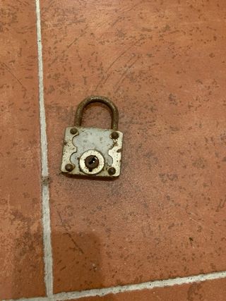 Candado antiguo