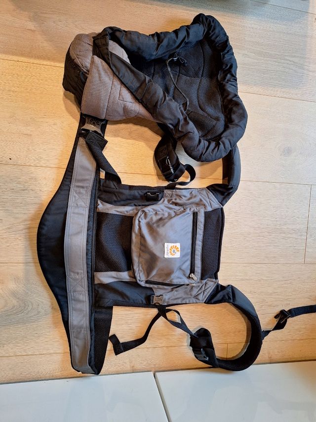 Mochila Portabebe + Cojin Ergobaby PERFORMANCE