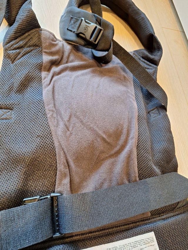 Mochila Portabebe + Cojin Ergobaby PERFORMANCE