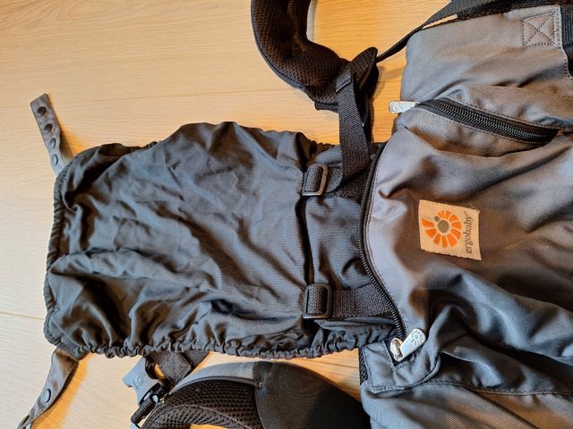 Mochila Portabebe + Cojin Ergobaby PERFORMANCE