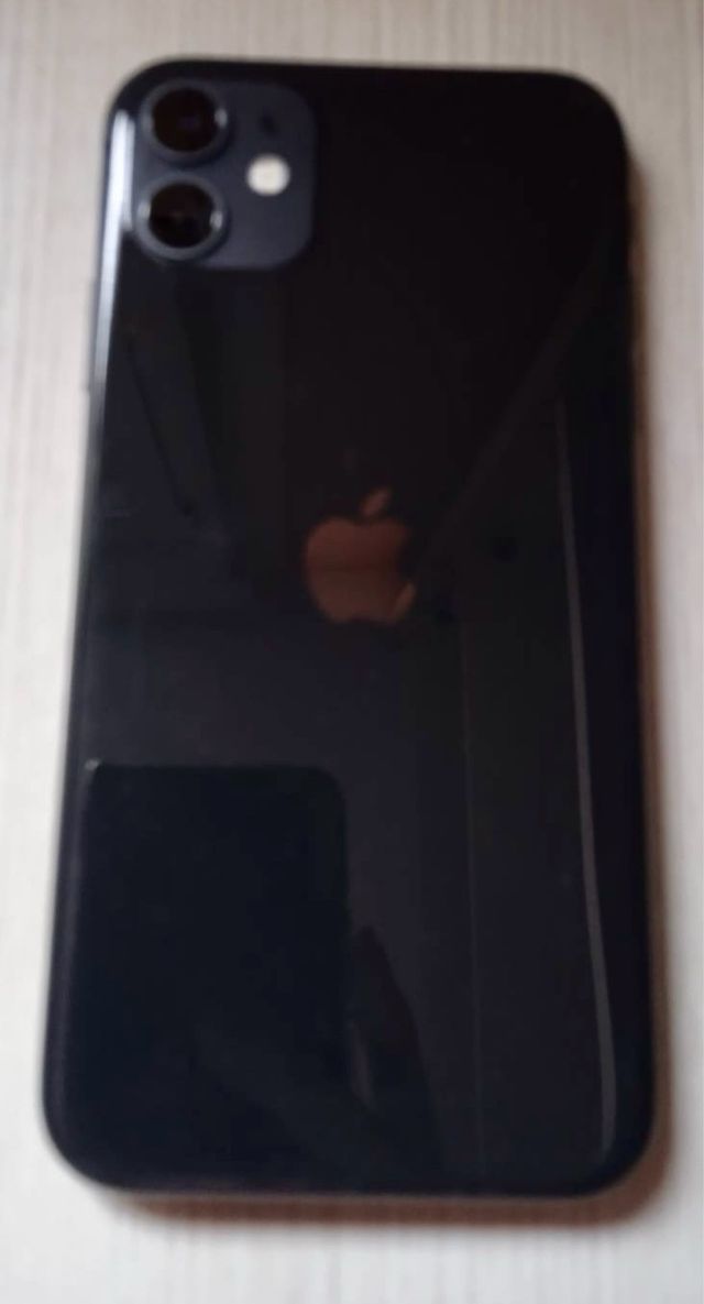 Iphone 11 negro 64 gb