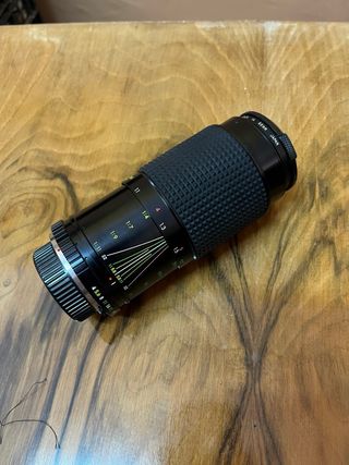 Teleobjetivo Samyang 70-210 f4-5.6