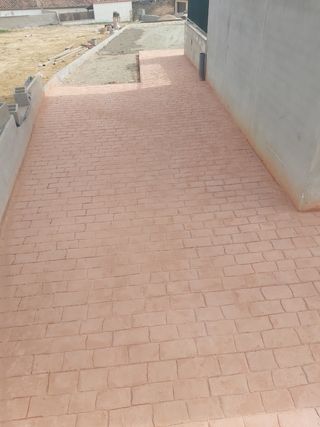 PAVYCOR-HORMIGÓN IMPRESO Y PULIDO 