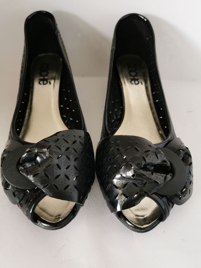 Zapatos de chica N°41 de Cache.