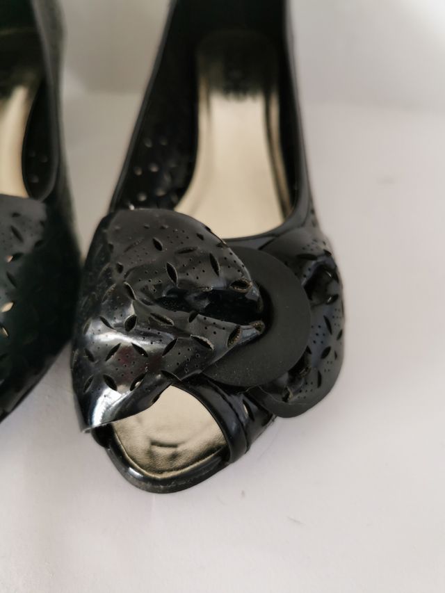 Zapatos de chica N°41 de Cache.