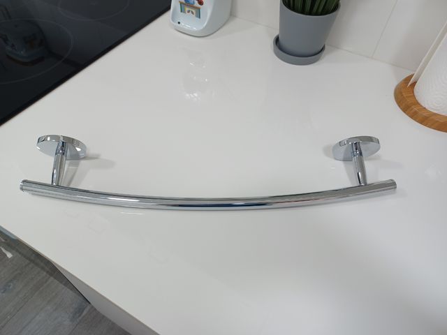 Toallero VENUS MARINA, cromado brillante, de latón