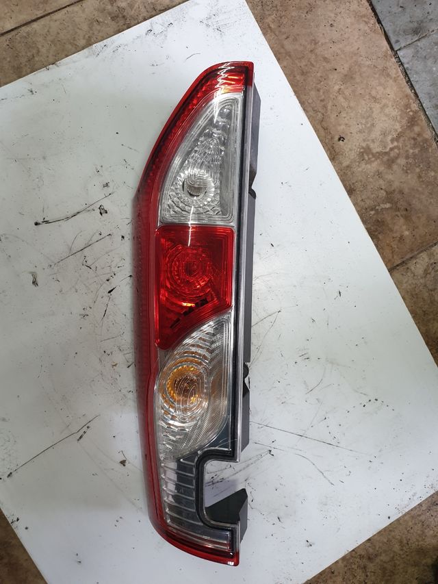 Piloto derecho Renault kangoo