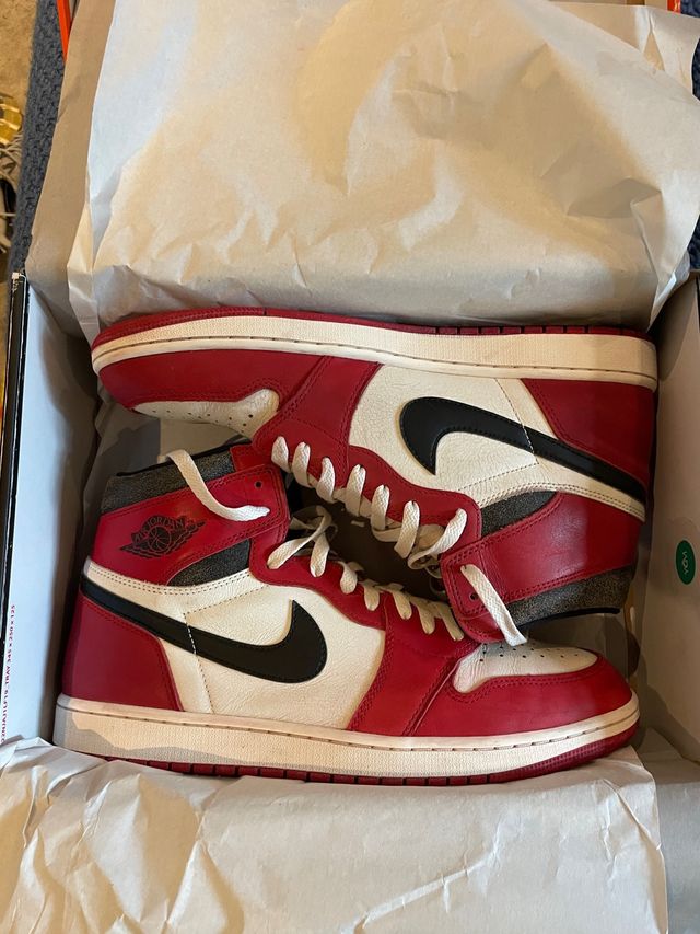 Air jordan 1 lost and found