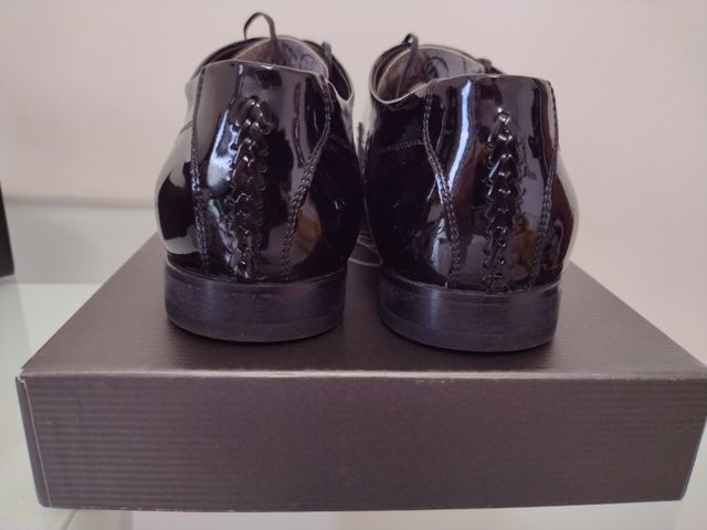 Scarpe uomo "Corvari" pelle vernice nera