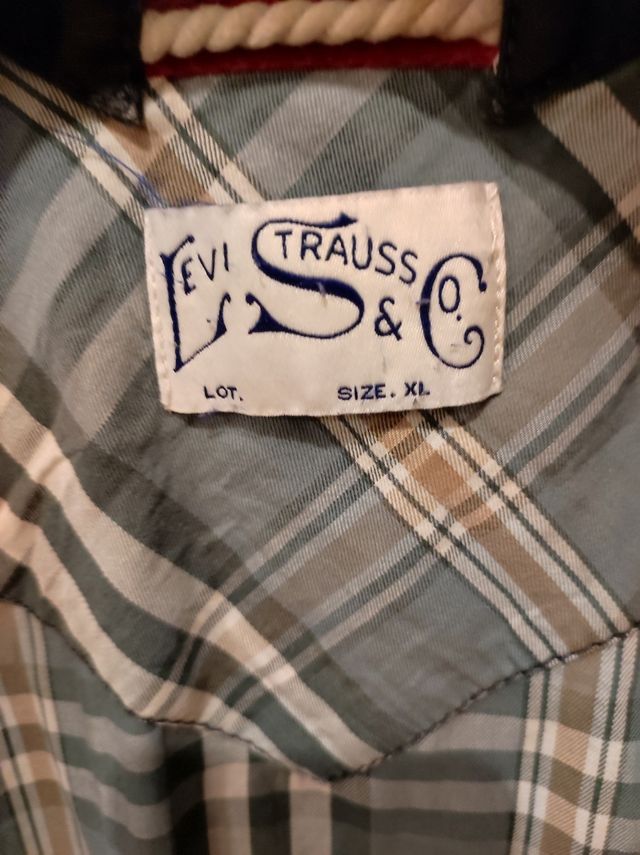 Chaquetón Levis T. XL