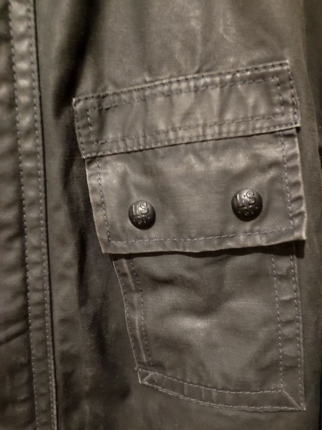 Chaquetón Levis T. XL