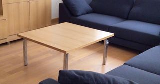 Mesa auxiliar, salón, sala de espera, centro sofás