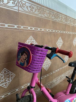 bici de niña rosa