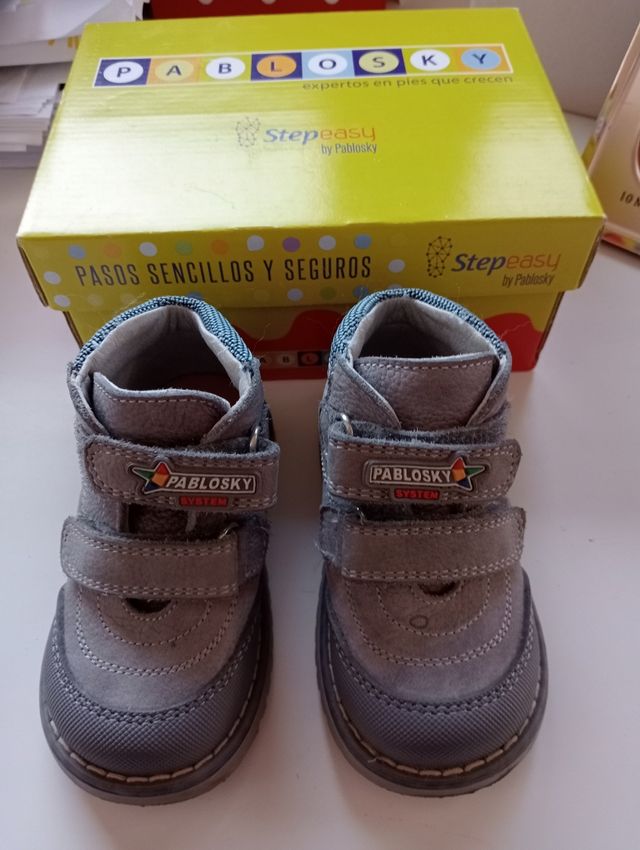 Botas niño Pablosky talla 20.