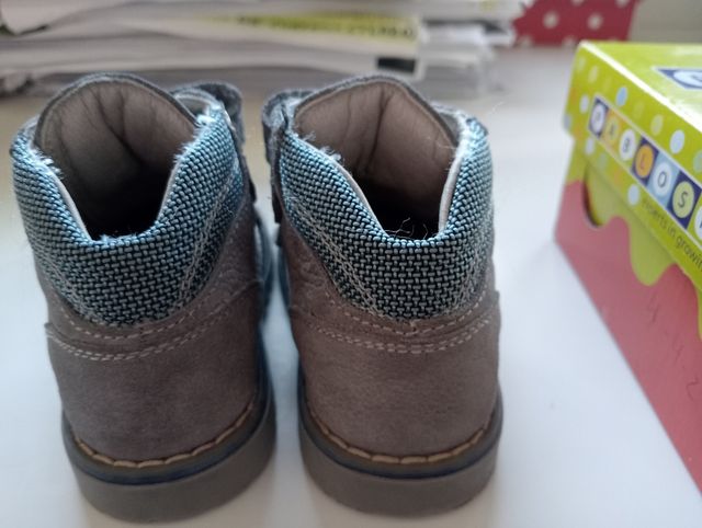 Botas niño Pablosky talla 20.