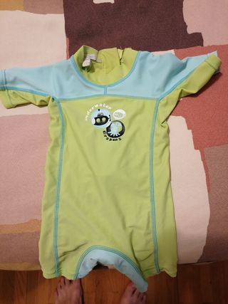 Buzo neopreno infantil verde 12 meses a 18 meses