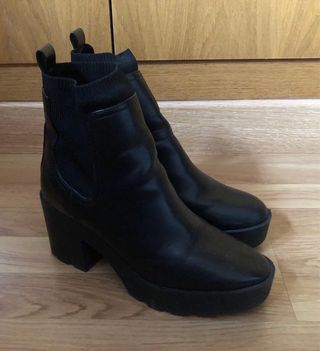 Botines negros Stradivarius