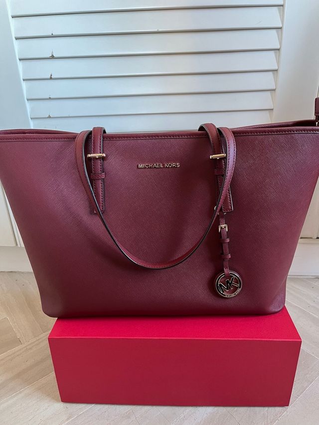bolso Michael Kors granate