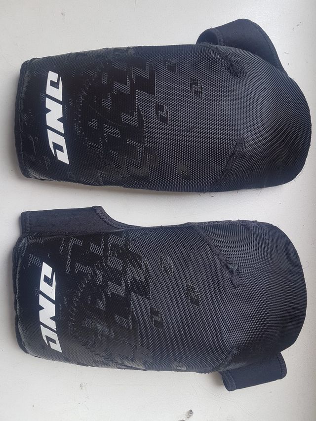 Ginocchiere SixSixOne da bici