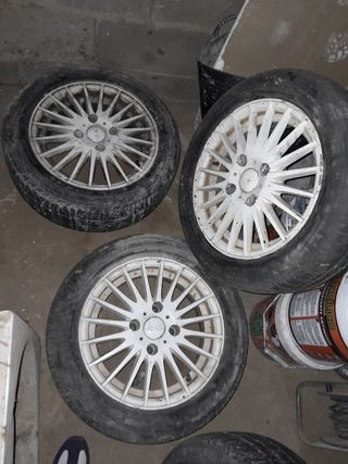 Llantas