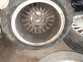 Llantas