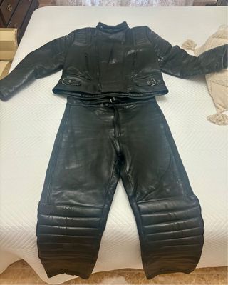 Traje moto cuero