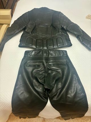 Traje moto cuero