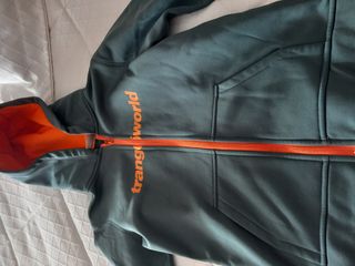 Chaqueta Trangowordld