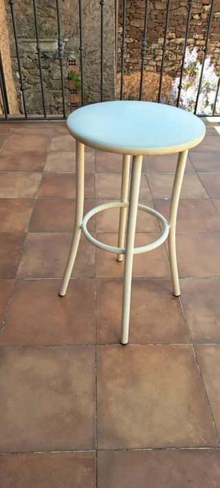 Taburete alto cocina