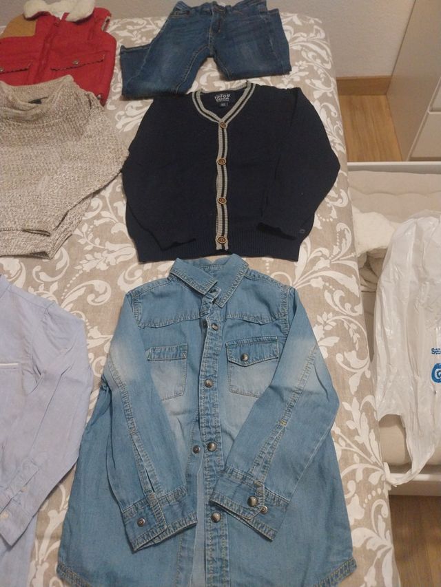 Lote de ropa de niño de invierno t.4-5