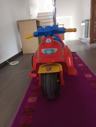 Moto juguete 