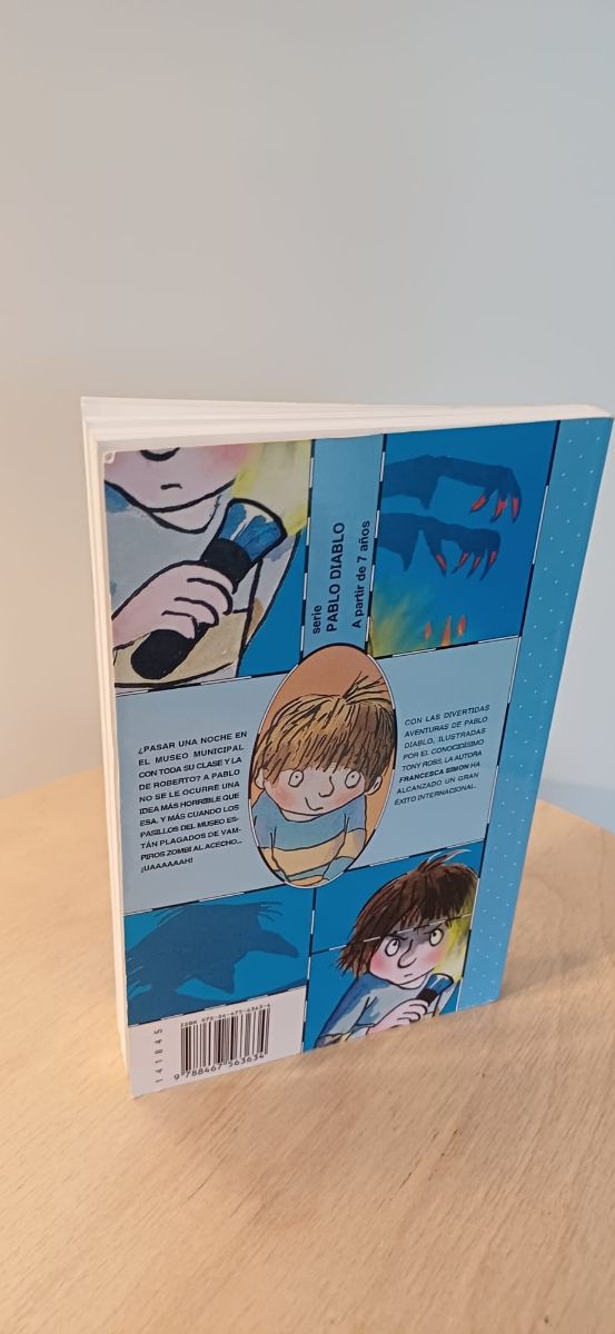 Libro Pablo Díablo y los vampiros zombi