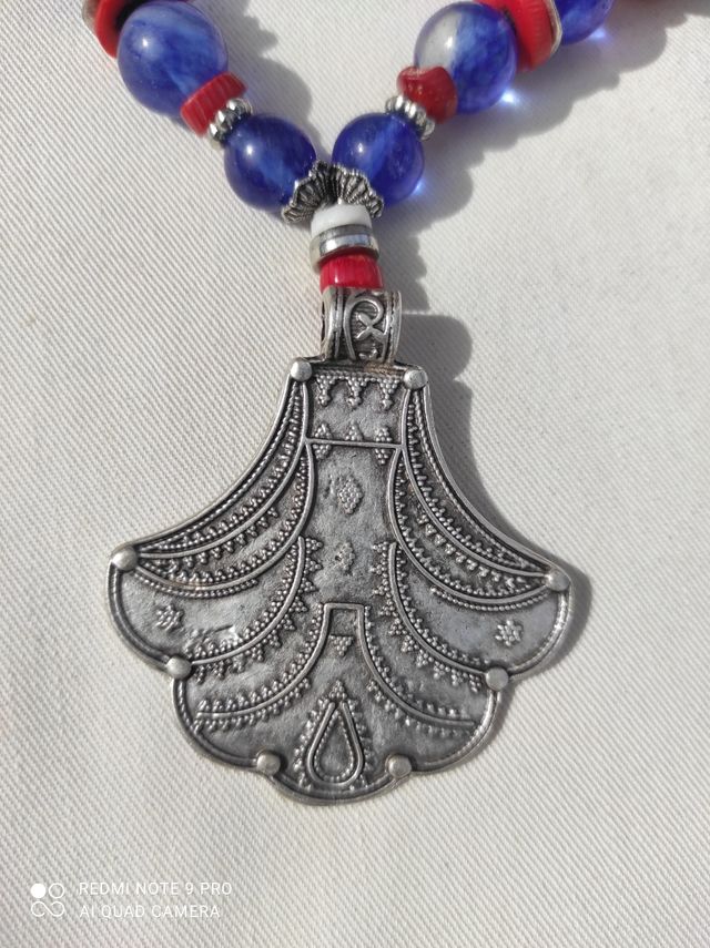 Collar piedras naturales