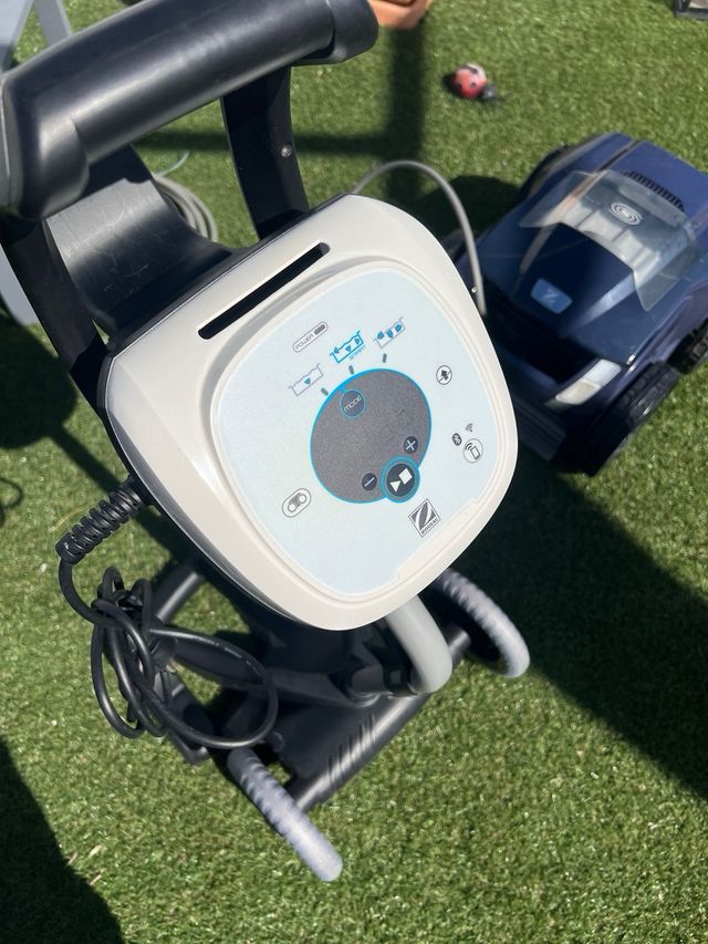 Limpia fondo piscina