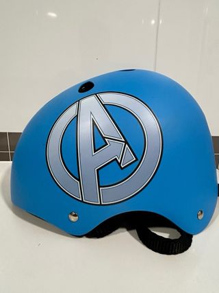 Casco infantil niño marvel Los Vengadores