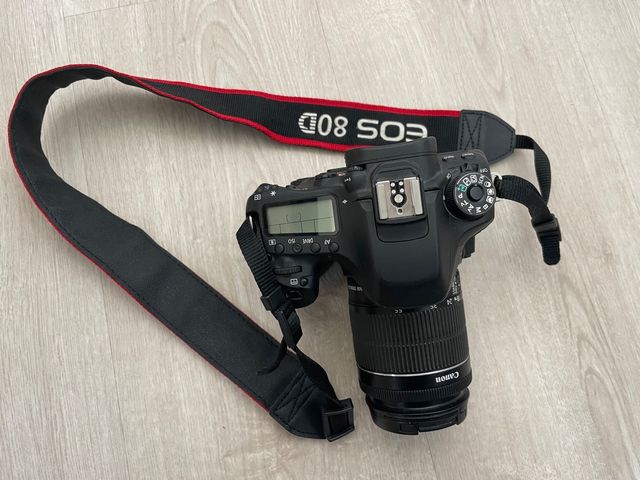 Camara CANON EOS 80D