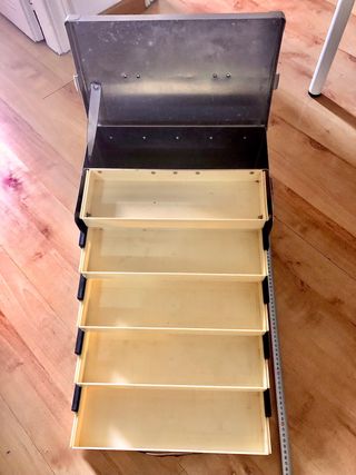 Maletin de maquillaje 5 cajones cazcarra