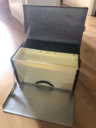 Maletin de maquillaje 5 cajones cazcarra