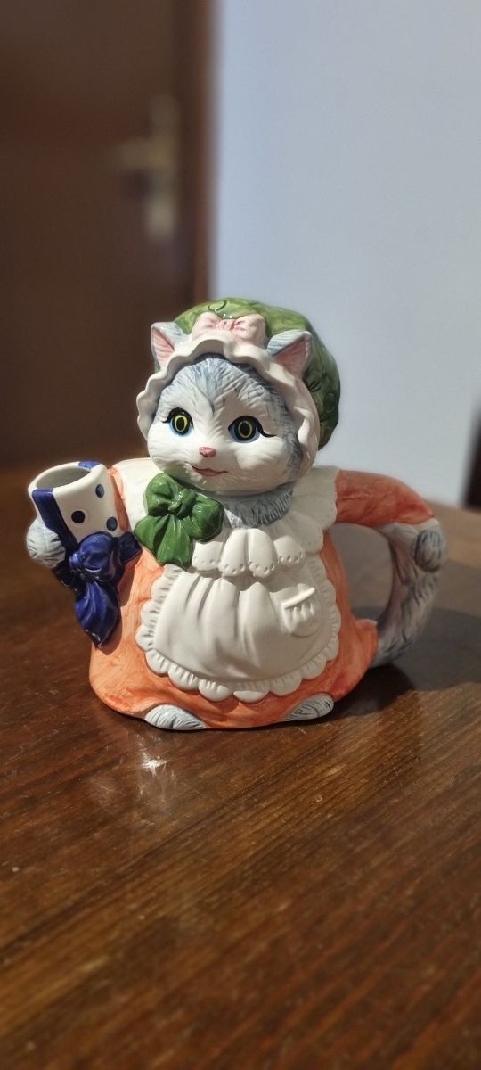 Teiera da collezione Mamma gatto