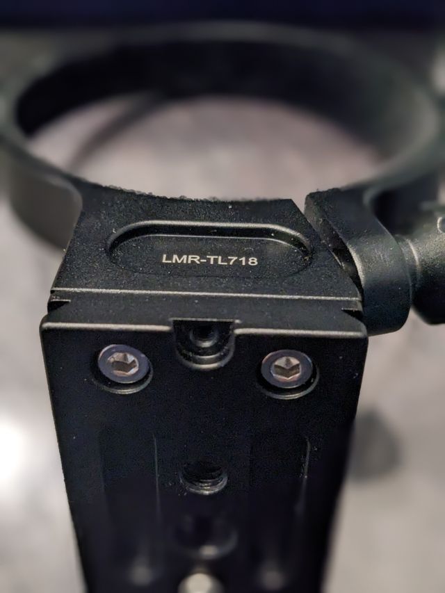 Soporte de trípode Tamron