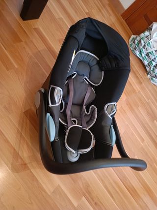 Carro, capazo y Maxicosi Baby Ace 042