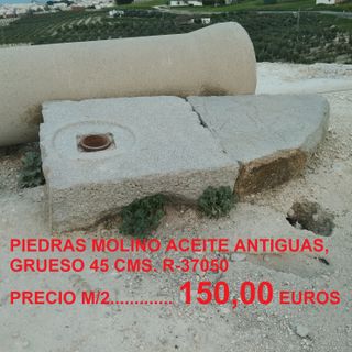 PIEDRAS MOLINO DE ACEITE ANTIGUAS, GRUESO 45 CMS.