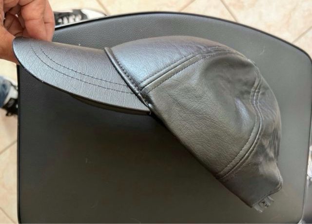 Cappello in ecopelle Zara taglia unica