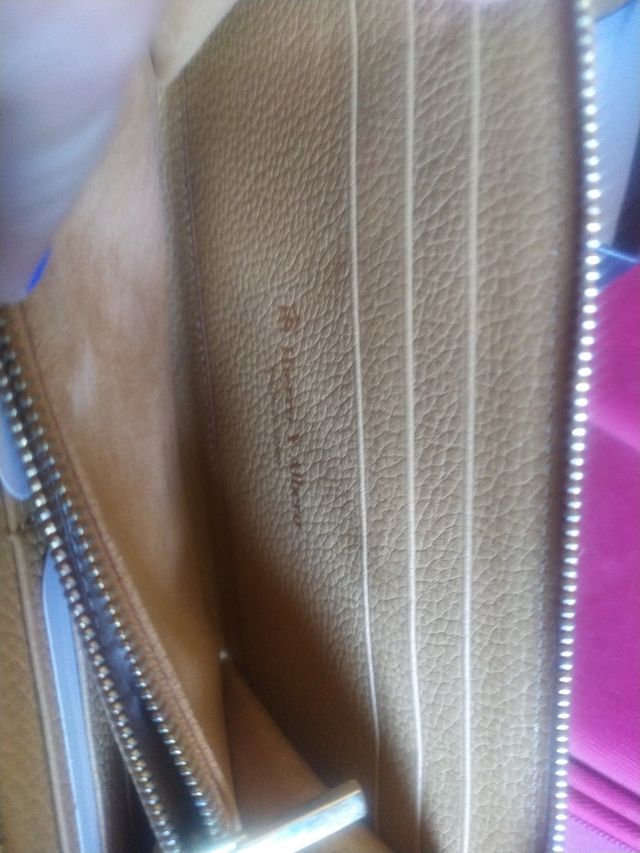 Billetera Hierro y Alvero