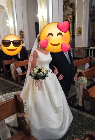 Vestido novia y Velo.